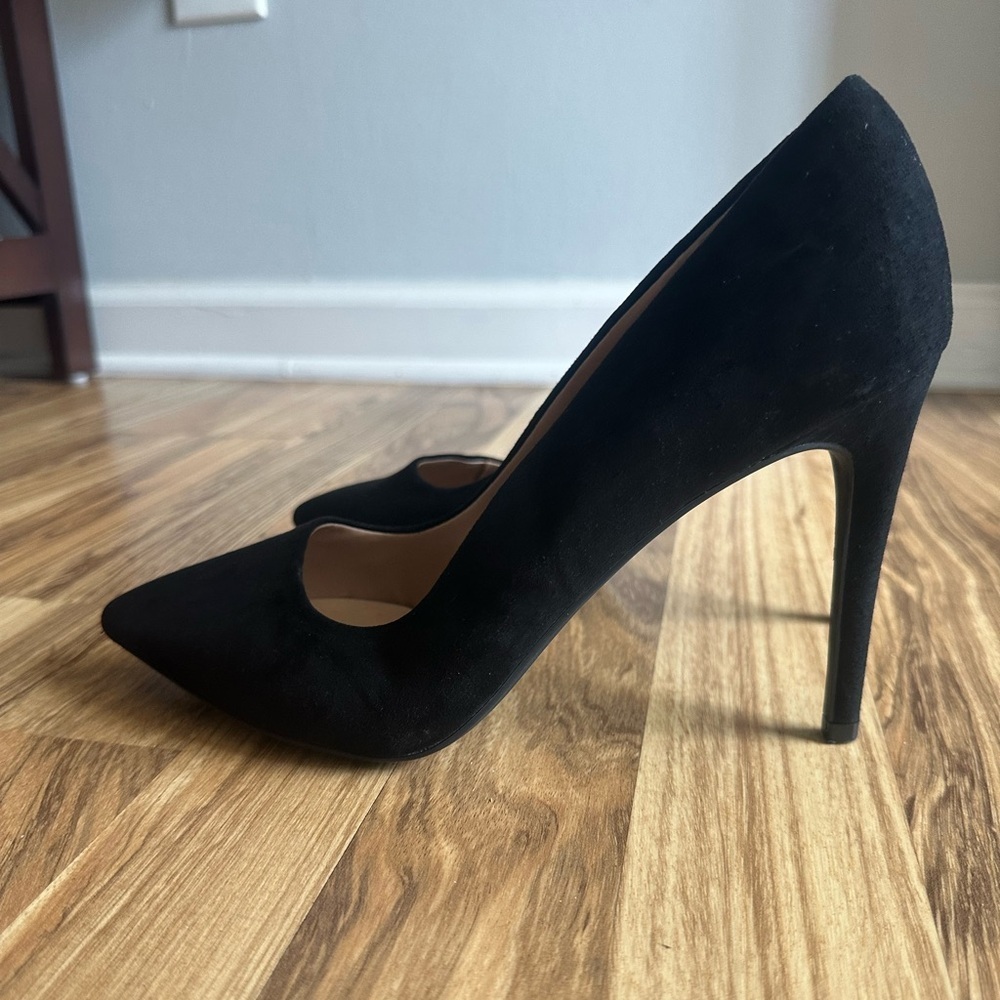 Call It Spring Womens Cute  Suede Heels Black Size 9
